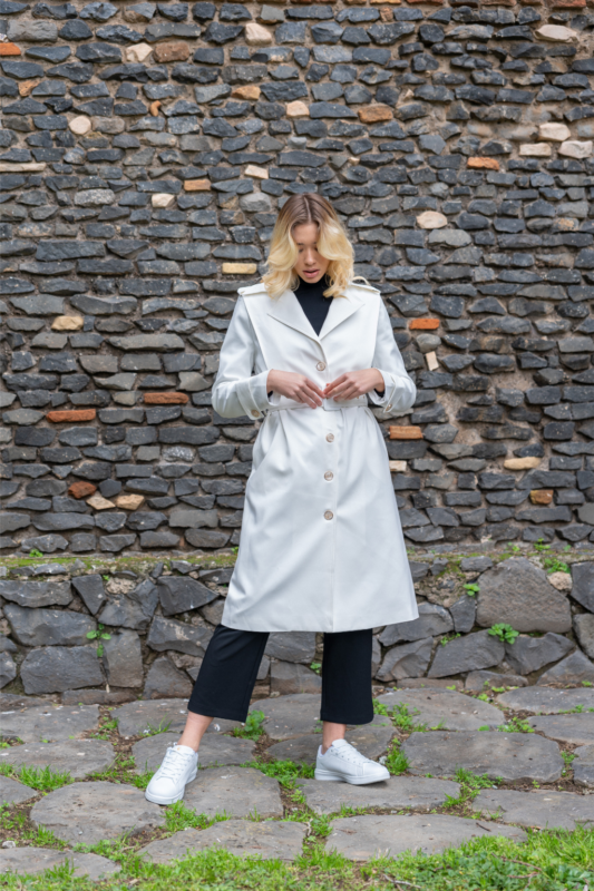 Trench Coat Bianco Elegante