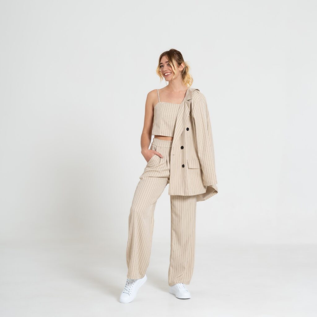 Completo Gessato Beige – Eleganza Versatile in 3 Pezzi